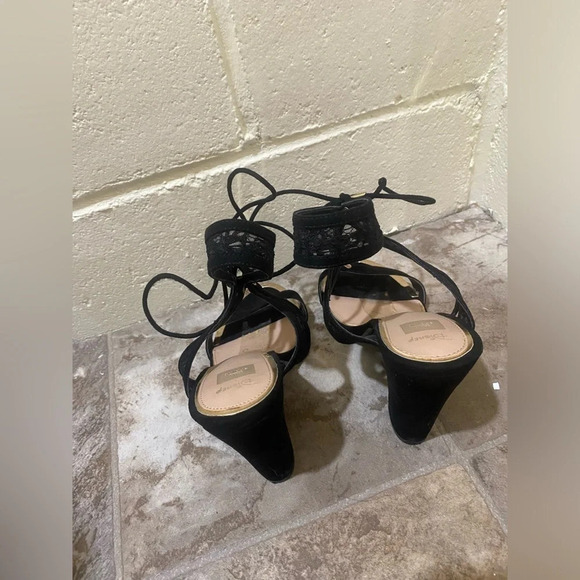 Women’s Disney x call it spring Alice through the looking glass  womens heels - Picture 15 of 17